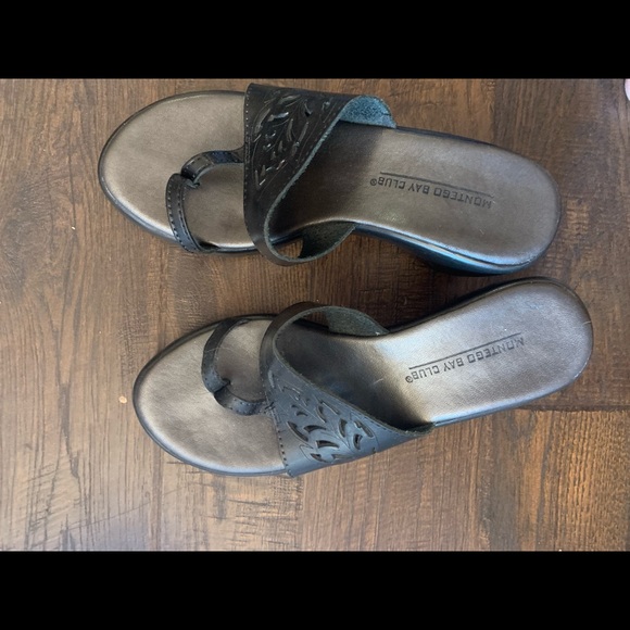 Black wedge sandals - Picture 3 of 4